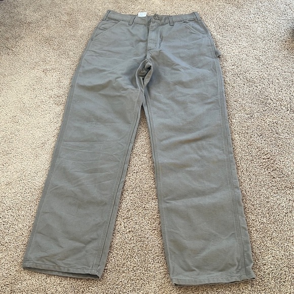 Carhartt Mens SZ 34/36 original dungaree fit work pants.